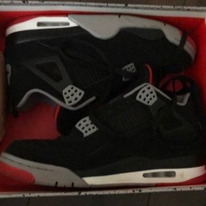 Bred 4s